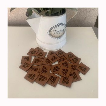 Etiqueta Quadrada Personalizada em Couro Sintético