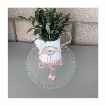 Base para Crochê com Nome Personalizado + Aplique BORBOLETA em Acrílico